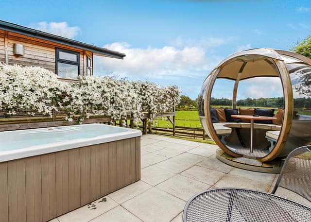Beauly Lodge - Kessock Highland Lodges, North Kessock, Inverness