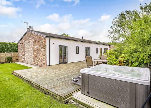 The Stables Retreat - Ladera Retreat Lodges, Eaton, Congleton