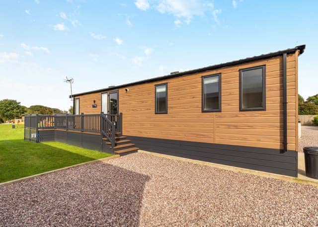 Riverwood Lodge 46 - Ladera Retreat Lodges, Eaton, Congleton