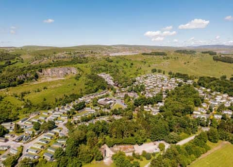 Long Ashes Park, Threshfield