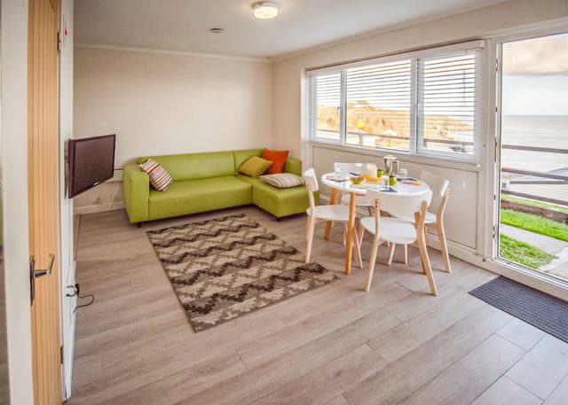 Bay View Bungalow - Leonards Cove, Stoke Fleming, Dartmouth