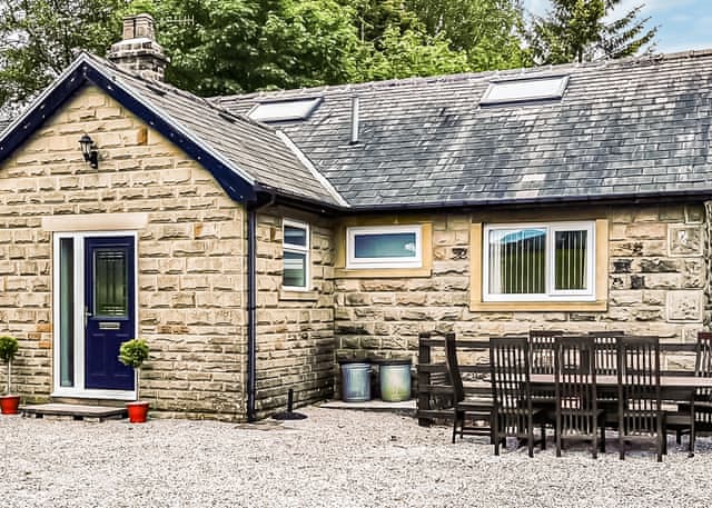 Ashwood House - Lime Tree Park, Buxton