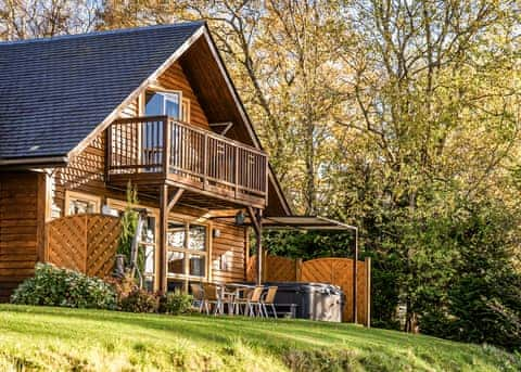 Culzean - Loch Lomond Waterfront Luxury Lodges, Balmaha