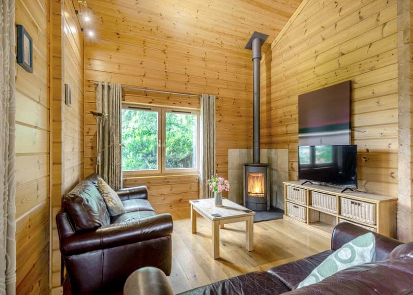 Springpools Lodge - Woodside Lodges Country Park, Ledbury