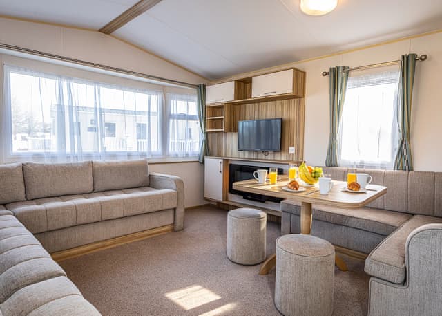 Gold 2  Caravan (slps 6) (Pet) - Malvern View Country and Leisure Park, Worcester