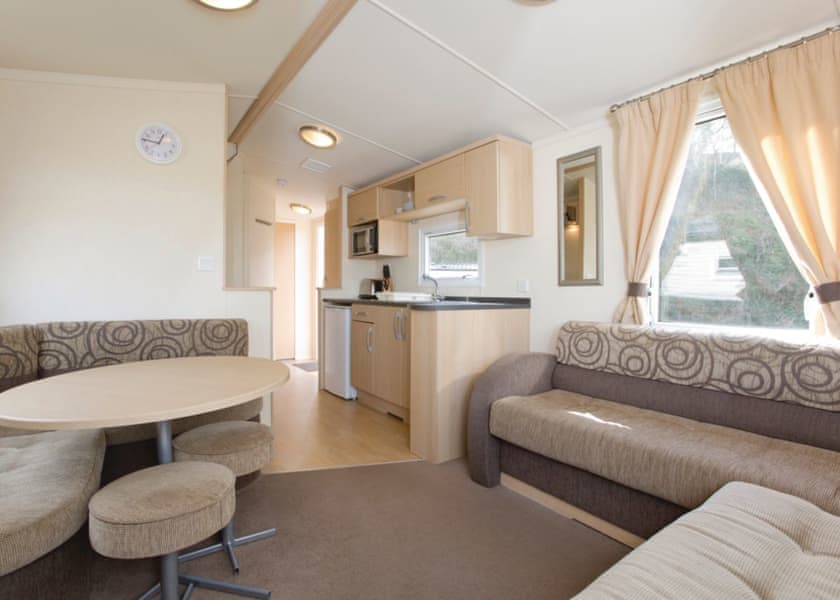 Deluxe Plus Caravan