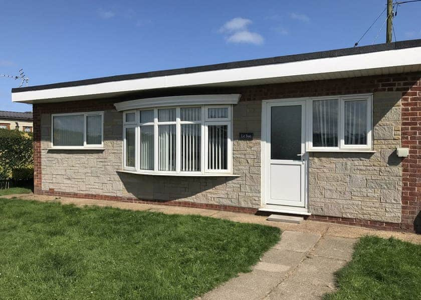 Le Sue Bungalow - Merryfield and Sandfield, Chapel St Leonards