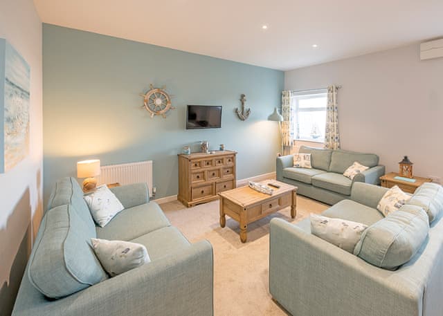 Typical Mundesley 3 Bed Bungalow (Bunks) | Mundesley Holiday Village, Mundesley
