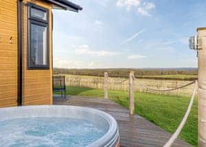 New Oaks Farm Lodges, West Lydford, Nr Glastonbury