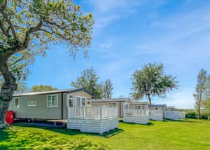 Orchards Holiday Park, Newbridge, Nr Yarmouth
