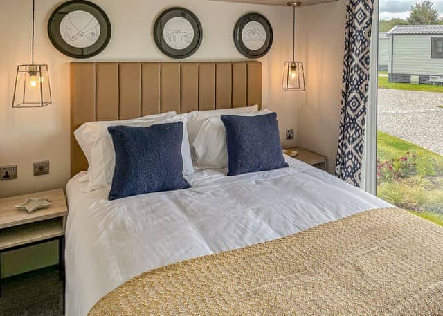 Premium 3 Bed (Pet) - Padstow Holiday Village, Padstow