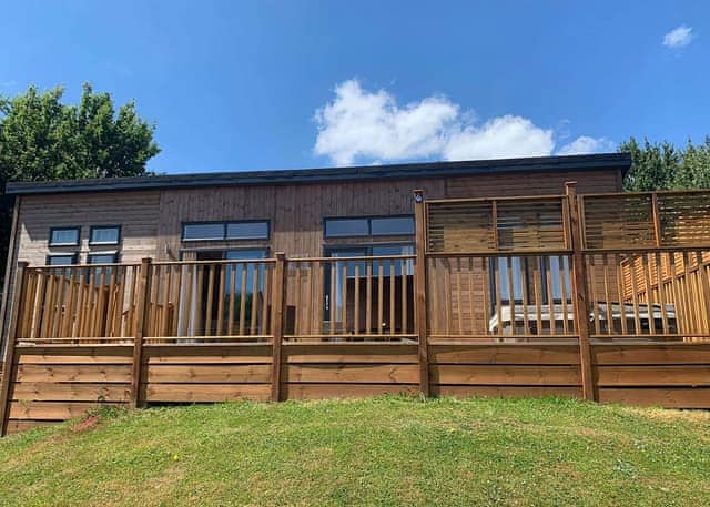 Luxury Holiday Home Hot Tub 4 - Devon Hills Holiday Park, Paignton