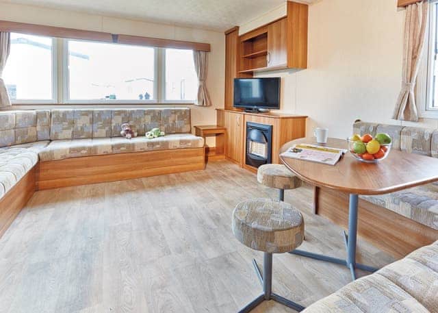 Typical Brodsworth | Barmston Beach, Nr Bridlington, East Yorkshire