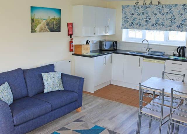 Penhalt Cottage no. 2 - Penstowe Park Holiday Lodges, Kilkhampton, Bude