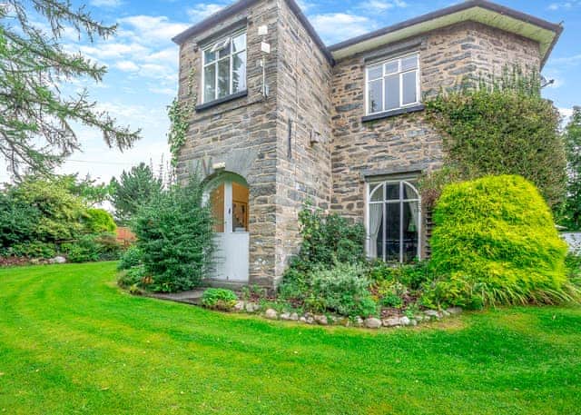Pen-y-Garth Manor - Pen-y-Garth Lodges, Bala,