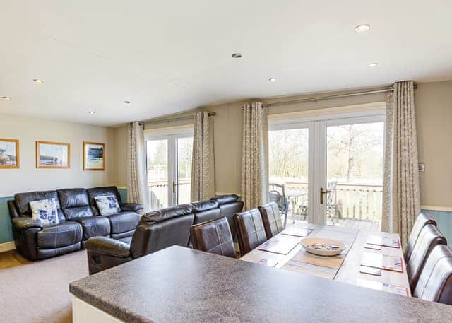 Newbridge Lodge