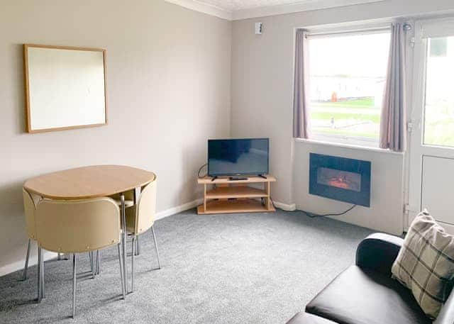 Goose Chalet - Kessingland Beach, Lowestoft