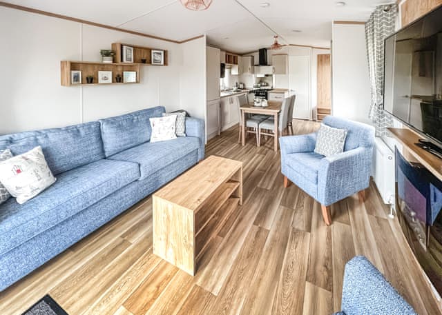 Typical | Comfort Plus 4 Hot Tub - Praa Sands Holiday Park, Penzance