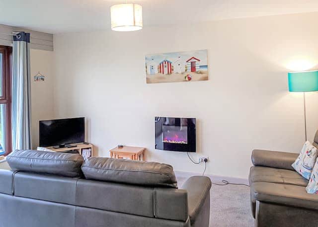 Typical PV 3 Bed Silver Bungalow 6 | PV 3 Bed Silver Bungalow 6 - Perran View Holiday Park, St Agnes, Nr Newquay
