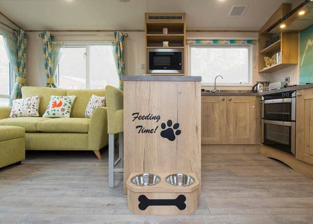 Cantley Pet Friendly - Breydon Water, Burgh Castle, Nr Gt Yarmouth