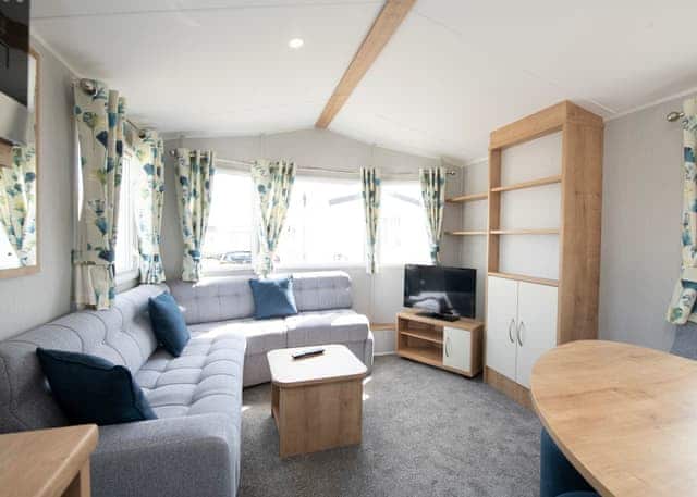 Typical Beccles | Beccles - Breydon Water, Burgh Castle, Nr Gt Yarmouth