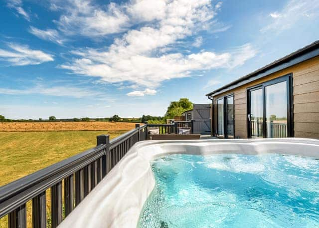 Spa Evoque - Raywell Hall Country Lodges, Raywell, Beverley