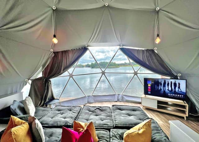 Geodesic Dome 4 Berth - Ream Hills Holiday Park, Weeton, Fylde Coast