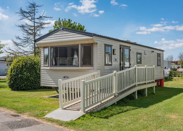 Fontwell Caravan Plus - Riverside Caravan Park, Bognor Regis