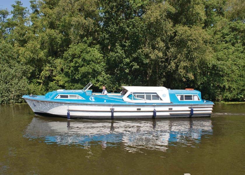 Voyager Boat Hire