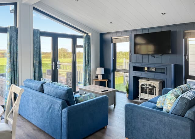 Cedar Lodge - Rookery Manor Lodges, Edingworth