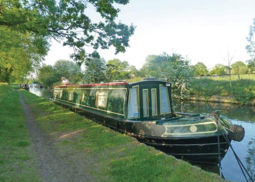 Rugby Grebe Boat Hire
