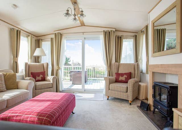 Indulgent 4 Berth Caravan - Sandy Balls Holiday Village, Godshill, Fordingbridge