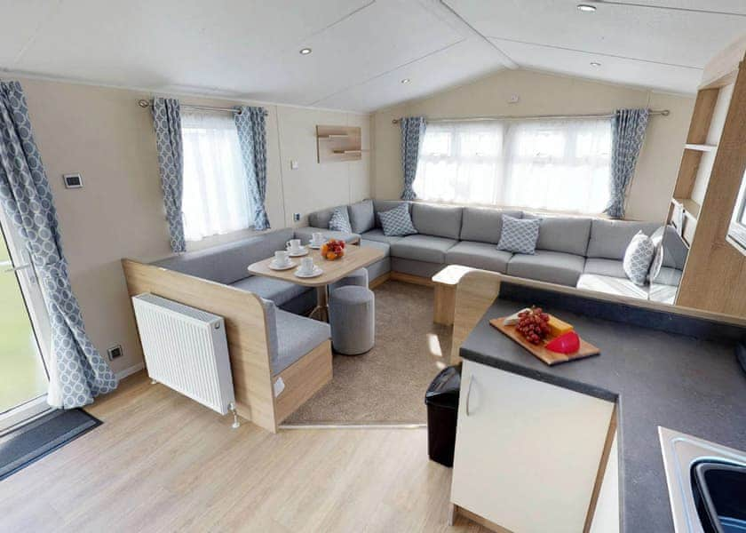 Gold Plus 2 Caravan (Sleeps 6) Pet Friendly - Sand le Mere Holiday Village, Tunstall, Nr Withernsea