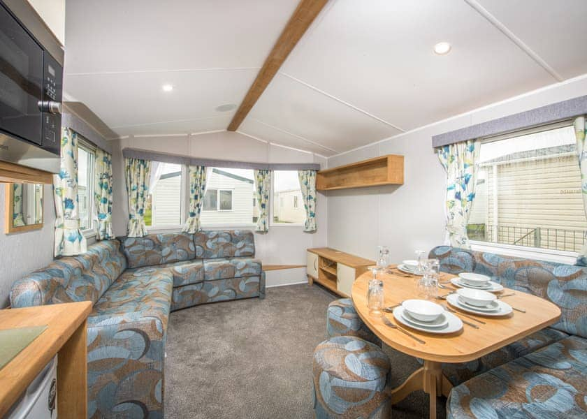 3 Bedroom Gold 10ft Caravan - Sandy Glade Holiday Park, Burnham-on-Sea