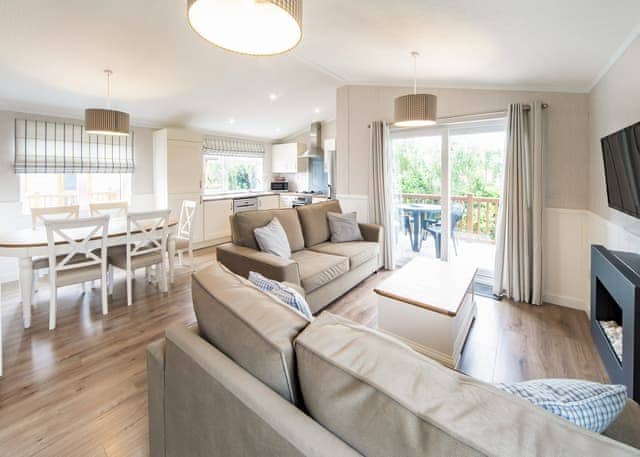 Gold Lodge 4 - Searles Leisure Resort, Hunstanton