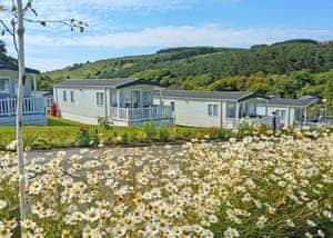 Sun Haven Holiday Park, Mawgan Porth, Nr Newquay