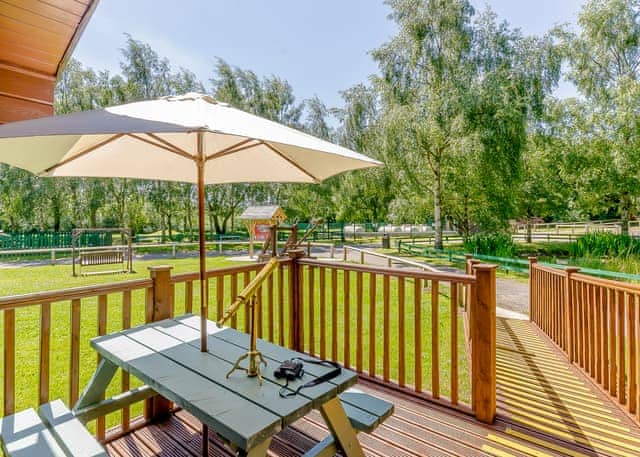 Sherwood Forester 3 Bed - Sherwood Castle Holiday Forest, Sherwood Forest, Rufford