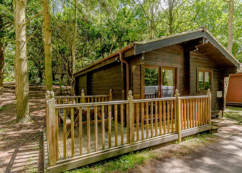 Woodlander Sherwood Castle Holiday Forest Lodges Book Online