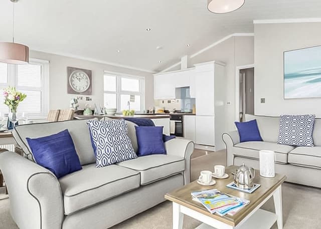 Indulgent 6 Berth Lodge Roof Terrace HT - St Helens Coastal Resort, Ryde