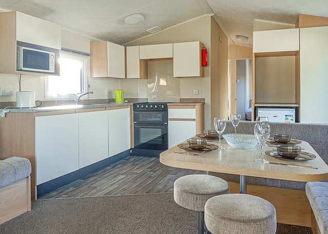 Typical Cedar 3 | Cedar 3 Pet Friendly - Sunnyvale Holiday Park, Saundersfoot