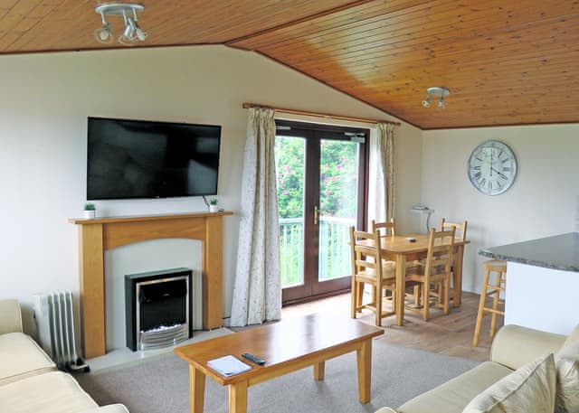 Traditional Lodge 3 Bed - Seaview Holiday Park, Penzance