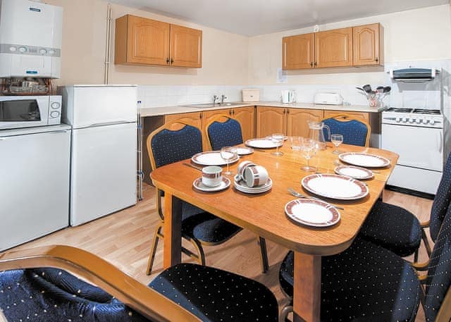 Typical SA 2 Bed Bronze Apartment (Pet) | Sandaway Beach Holiday Park, Combe Martin