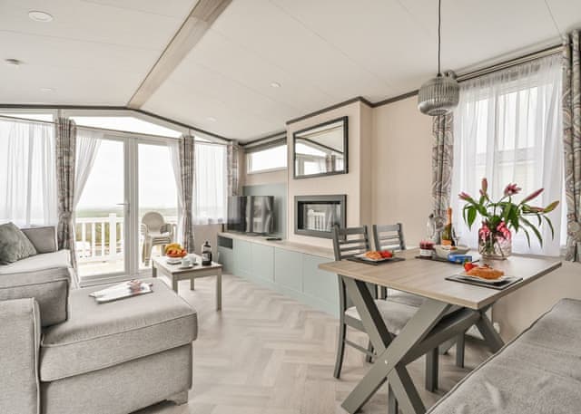 Valley View 2 Bed Holiday Caravan &ndash; Downderry - Tamar View Holiday Park, St Ann&rsquo;s Chapel, Callington