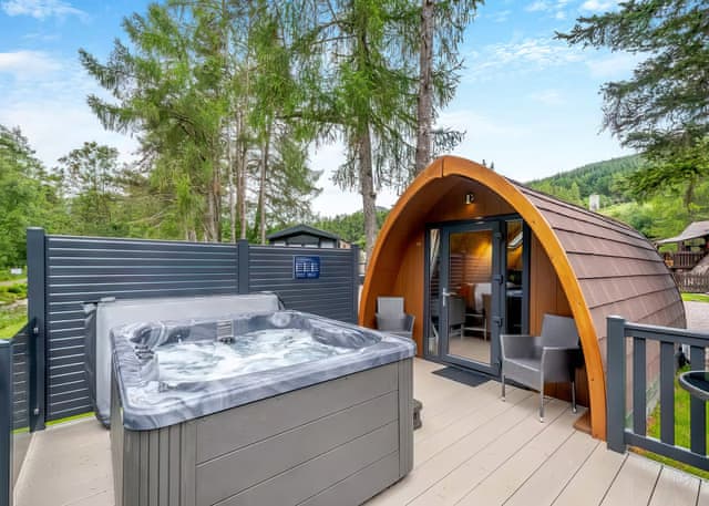 Riverside Hot Tub Pod 4  | Riverside Hot Tub Pod - Tyndrum Holiday Park, Tyndrum