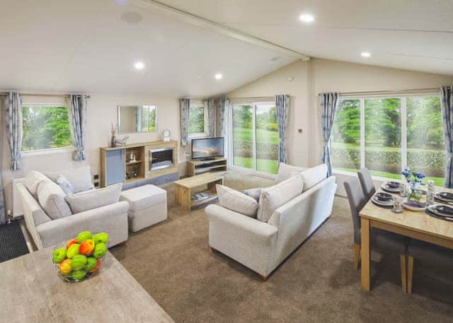 Grange Lodge 3 (Pet) - Grange Leisure Park, Mablethorpe
