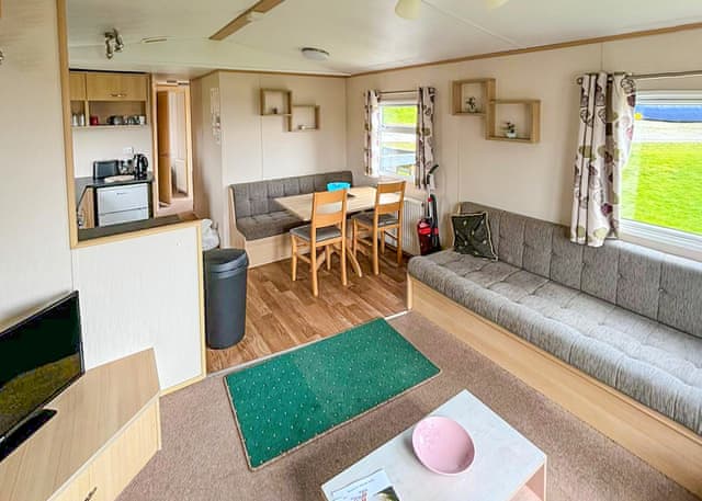 Three Bedroom Standard - Three Lochs Holiday Park, Newton Stuart