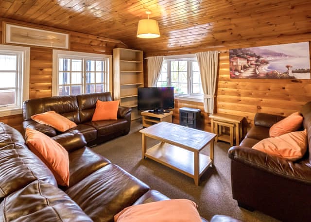 Cabin 145 - Trawsfynydd Leisure Village, Blaenau Ffestiniog