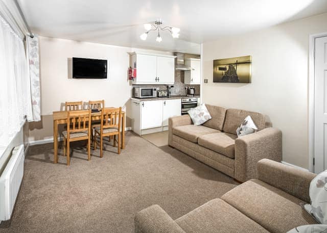 TR 2 Bed Silver Apartment - Trelawne Manor, Looe