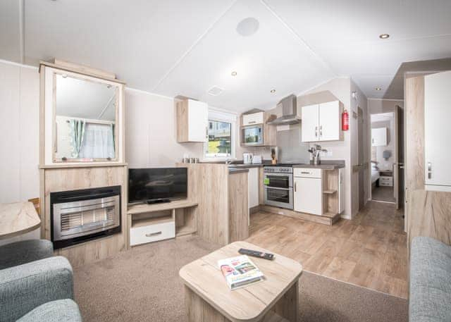 TR 2 Bed Gold Caravan - Trelawne Manor, Looe