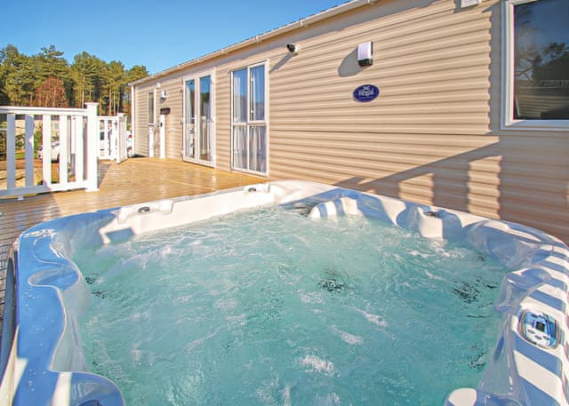 Sublime Caravan 3 (Pet) - Oakdene Forest, St Leonards, Ringwood